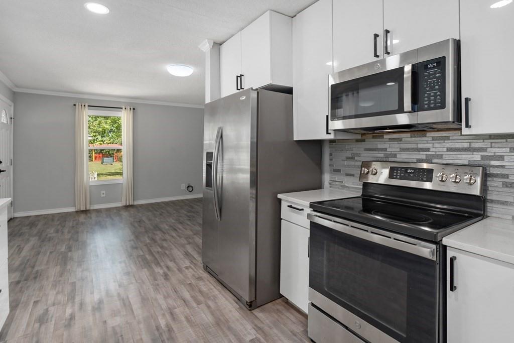 Cedarcrest Shores - Residential