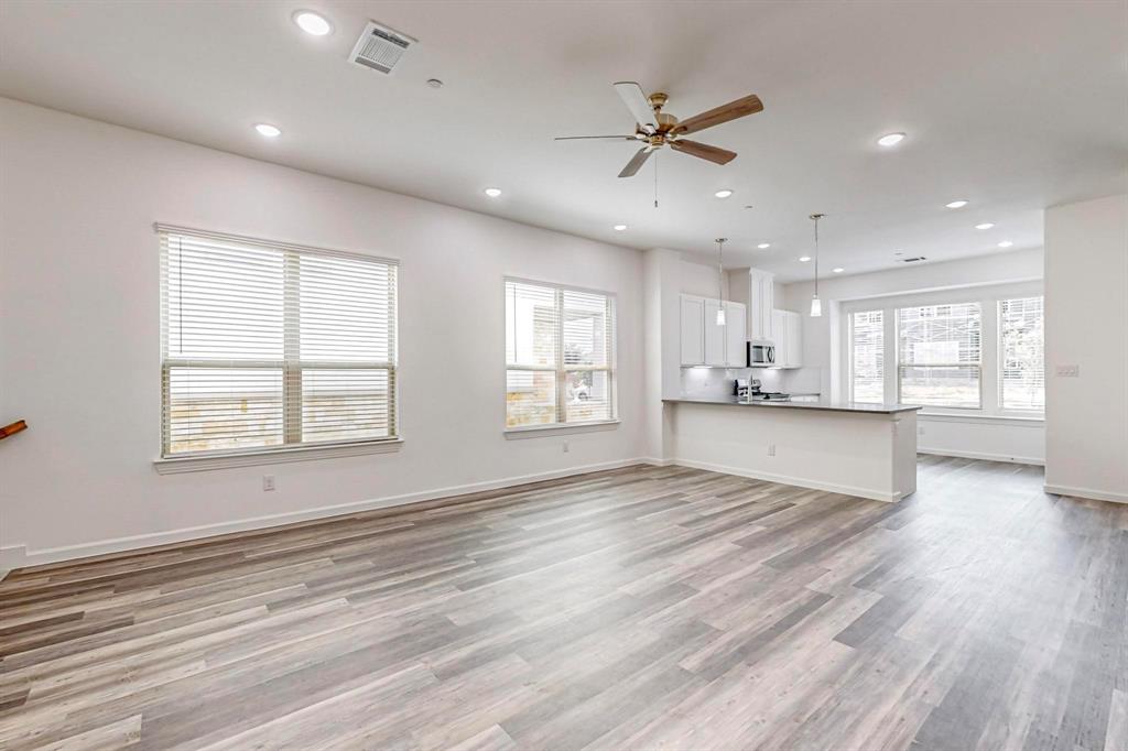 Villas Of Doe Creek Ph 1 - Residential Lease