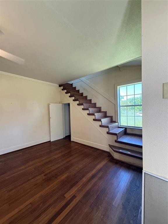 12185 County Rd 3101