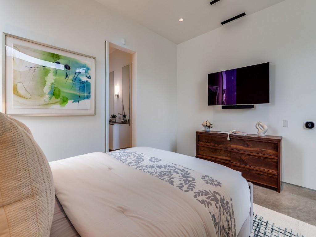 Dwellings-Ashby Condos - Residential