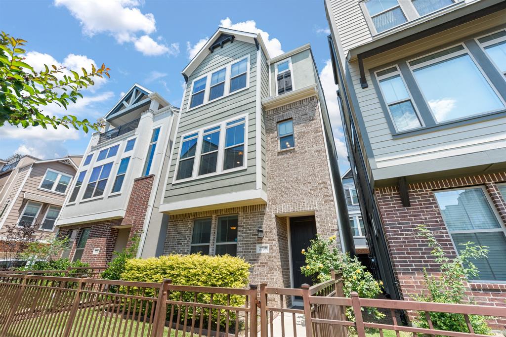 Trinity Gates Add Ph 2 - Residential