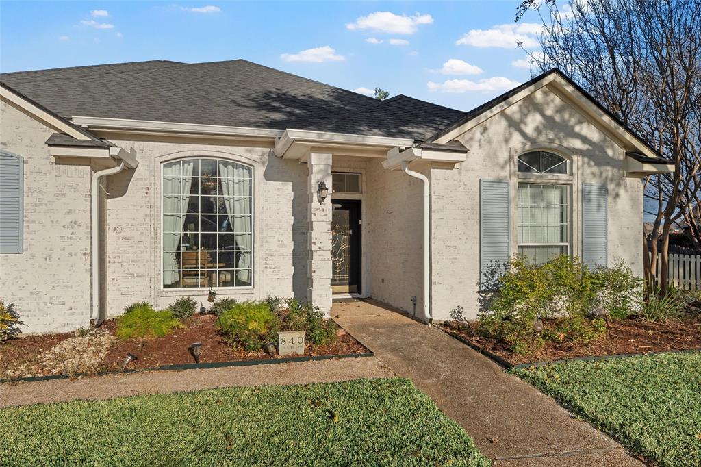 840 Country Lane Drive