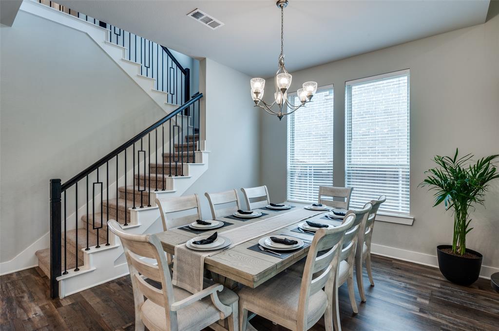 2909 Black Walnut Street
