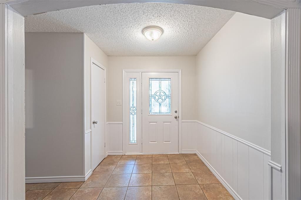 Photo of 5209 Smokerise Court, Arlington, TX 76016 (MLS # 21164515)