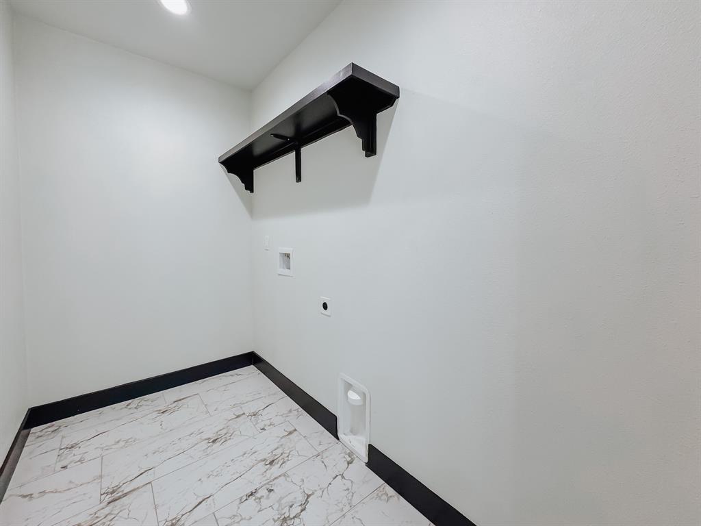 WESTWOOD - H SHEPHERD A-34 - Residential