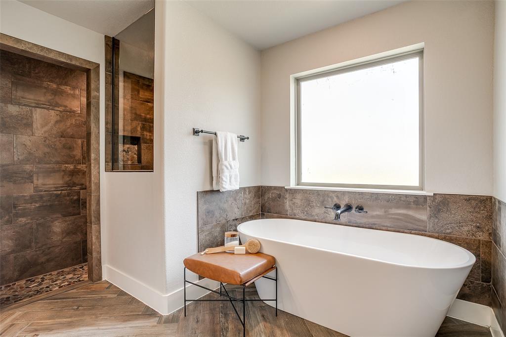 Greyhound Lndg - Residential