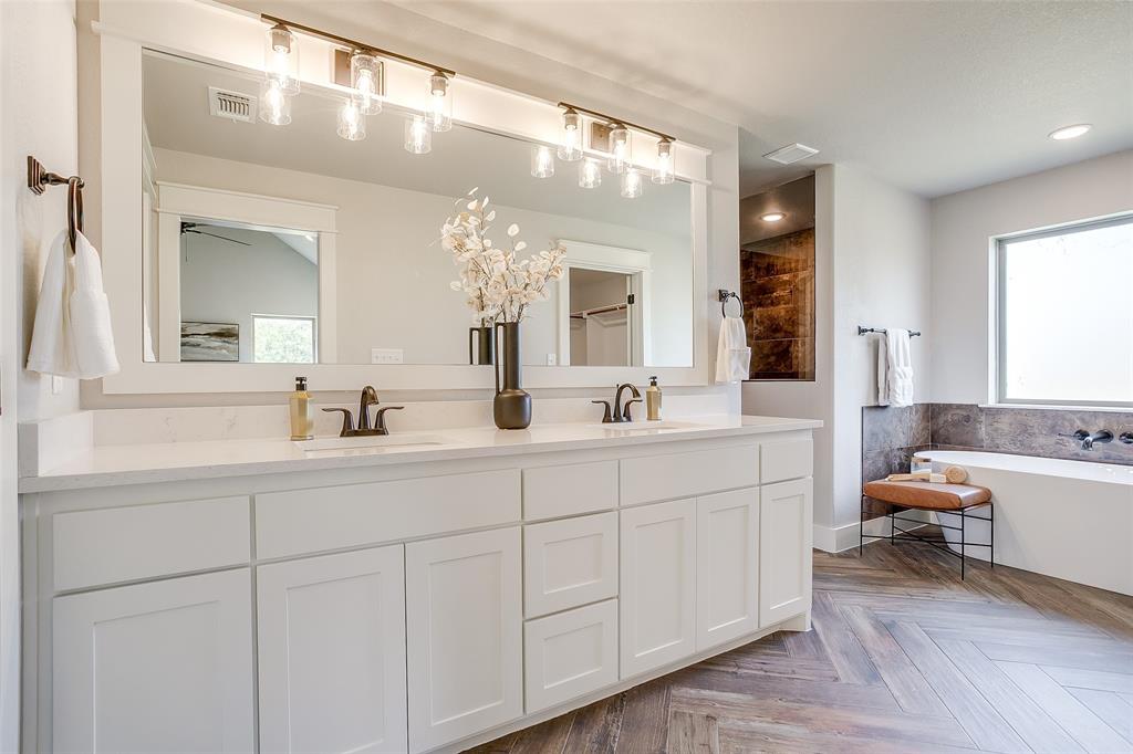 Greyhound Lndg - Residential