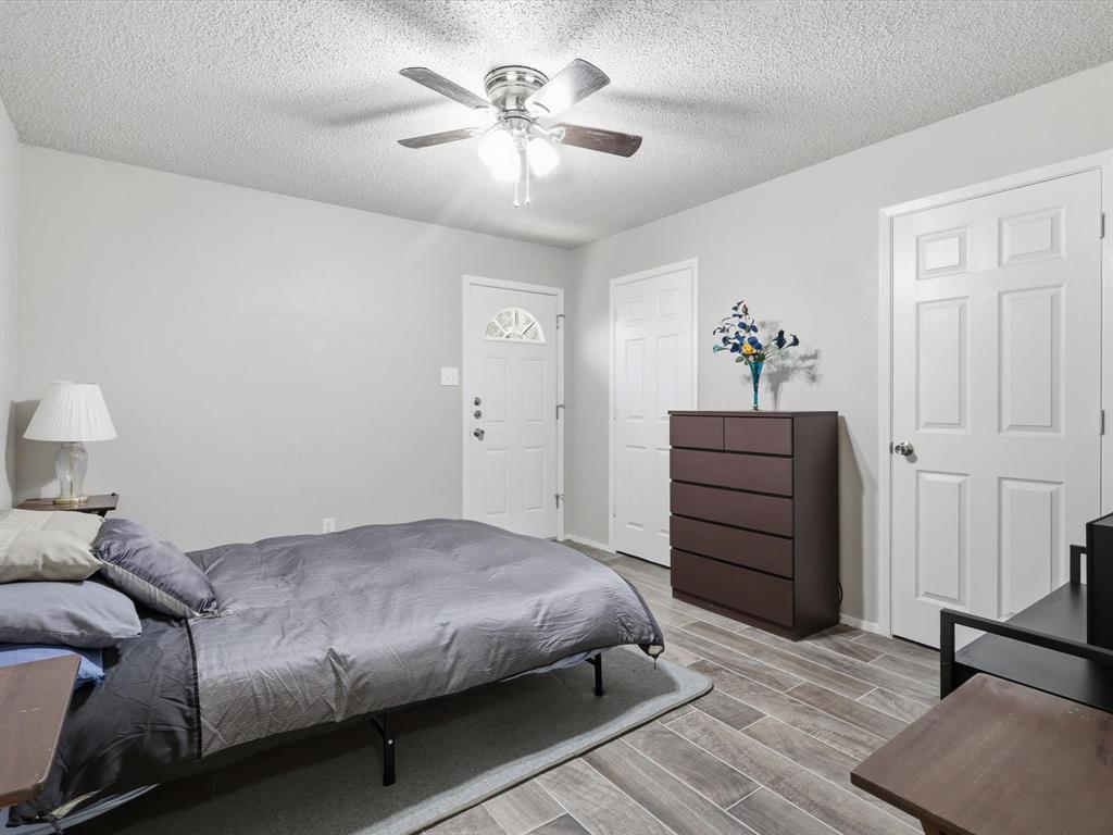 Oakwood Court - Residential Income