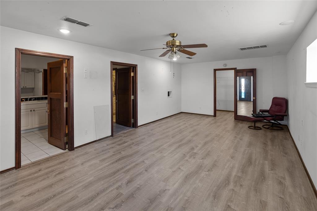 0 - Commercial Lease