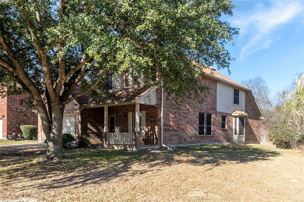 4921 Kingfisher Lane