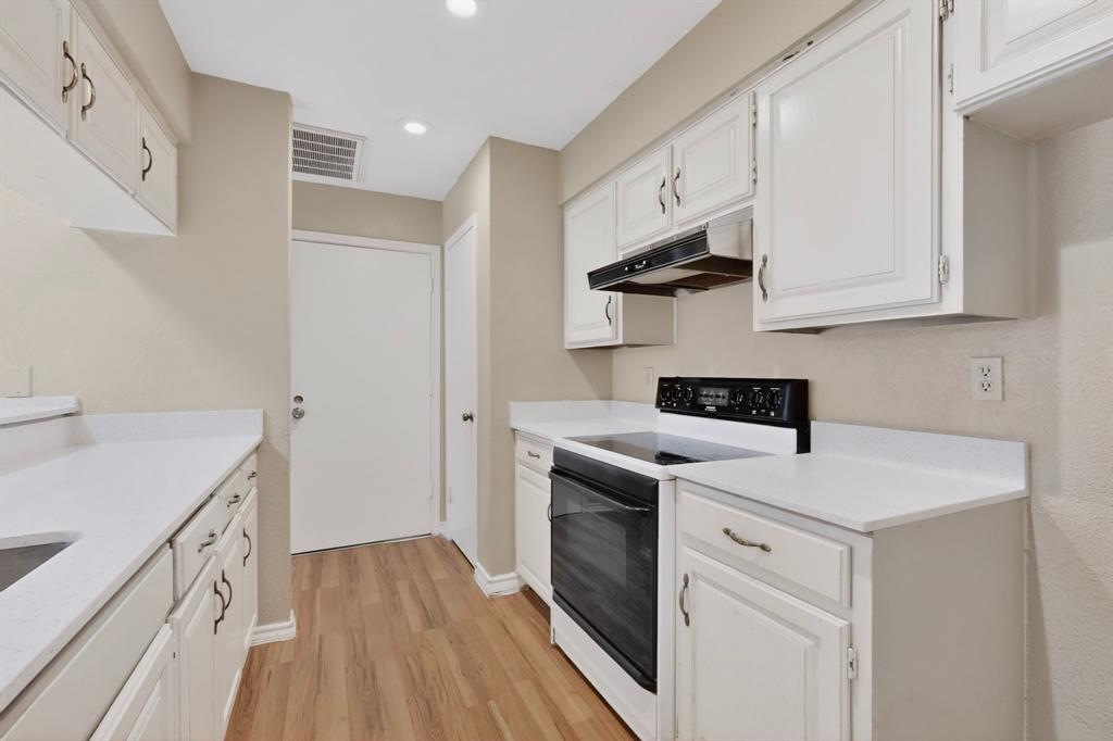 TWIN CREEK EST 1 BLK C LOT 6 - Residential