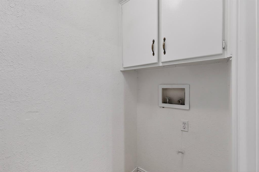 TWIN CREEK EST 1 BLK C LOT 6 - Residential