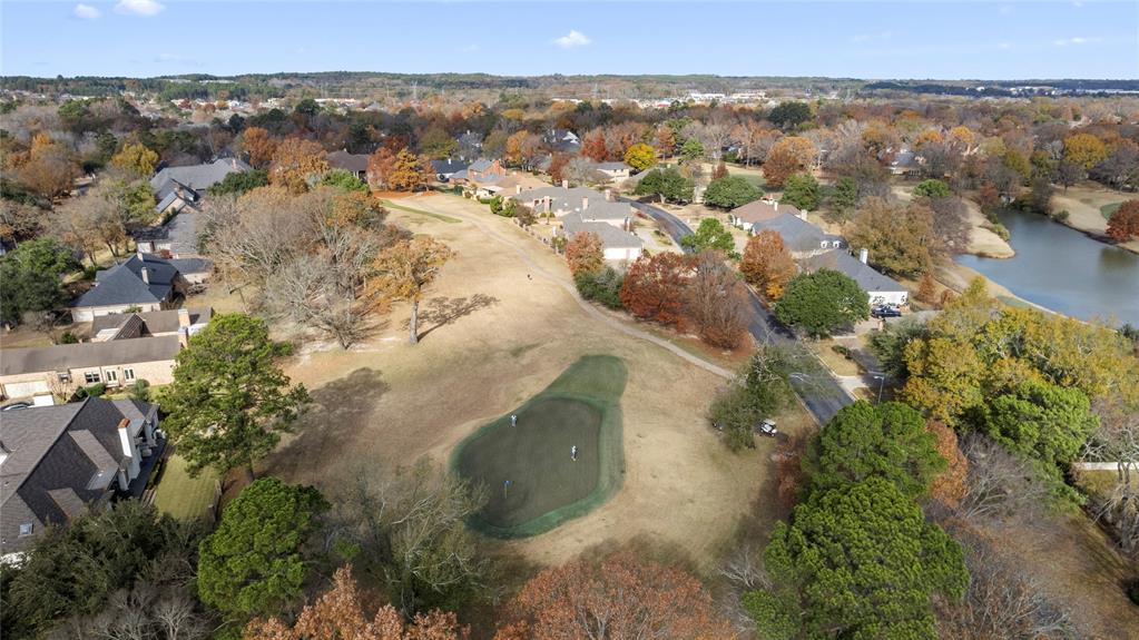 Hollytree - Residential