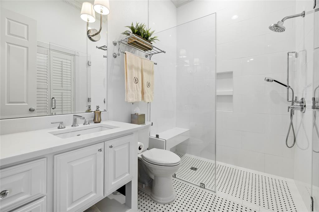 Hollytree - Residential