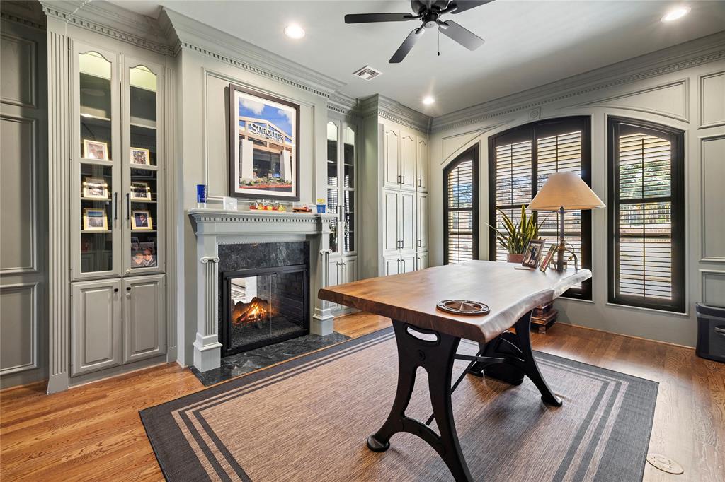 Hollytree - Residential