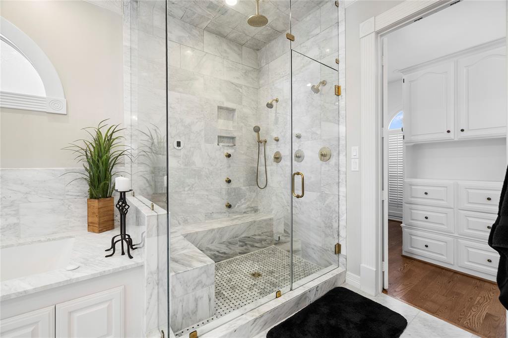 Hollytree - Residential