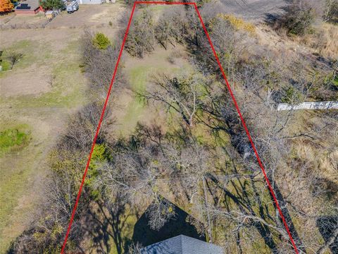 101 W Fm 6 Nevada TX 75173