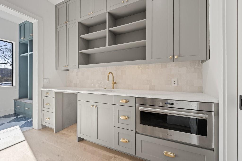 Forest Hills Res - Residential