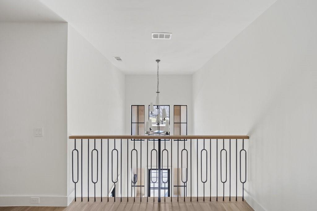 Forest Hills Res - Residential