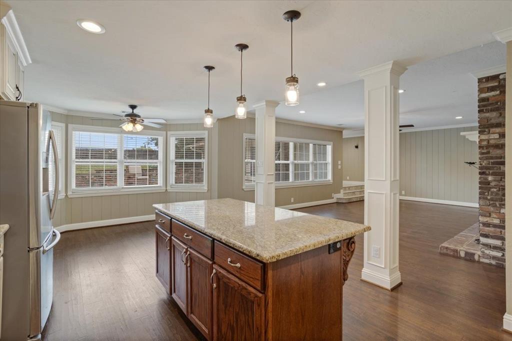 JONES ELIZABETH - Residential