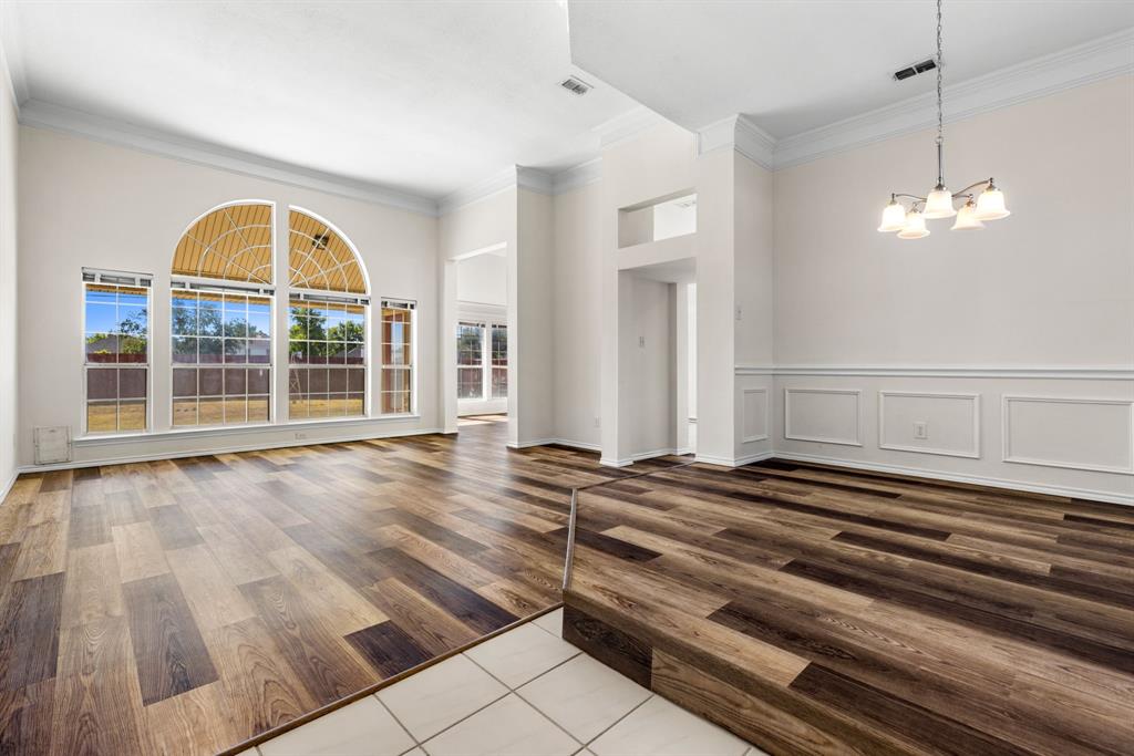 207 Crane Drive