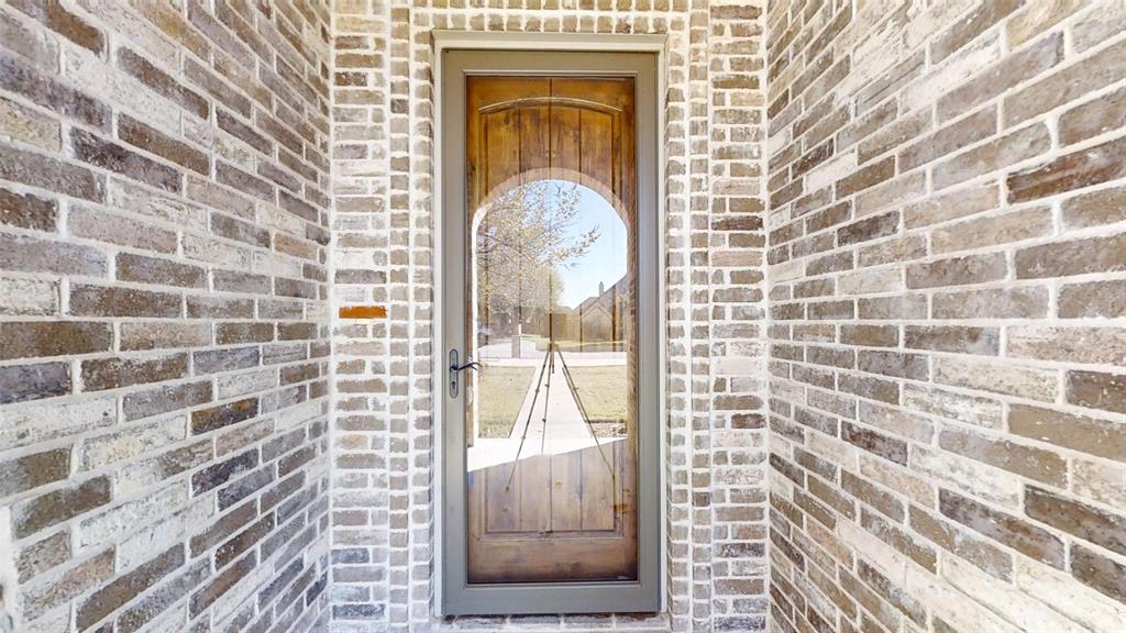 2918 Willow Ridge Circle