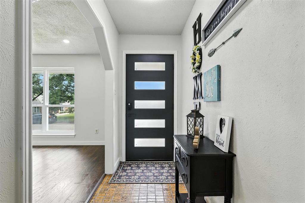 6916 Winchester Place