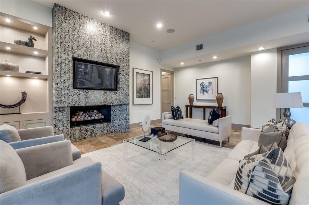 Lake Forest Ph G-R3 - Residential