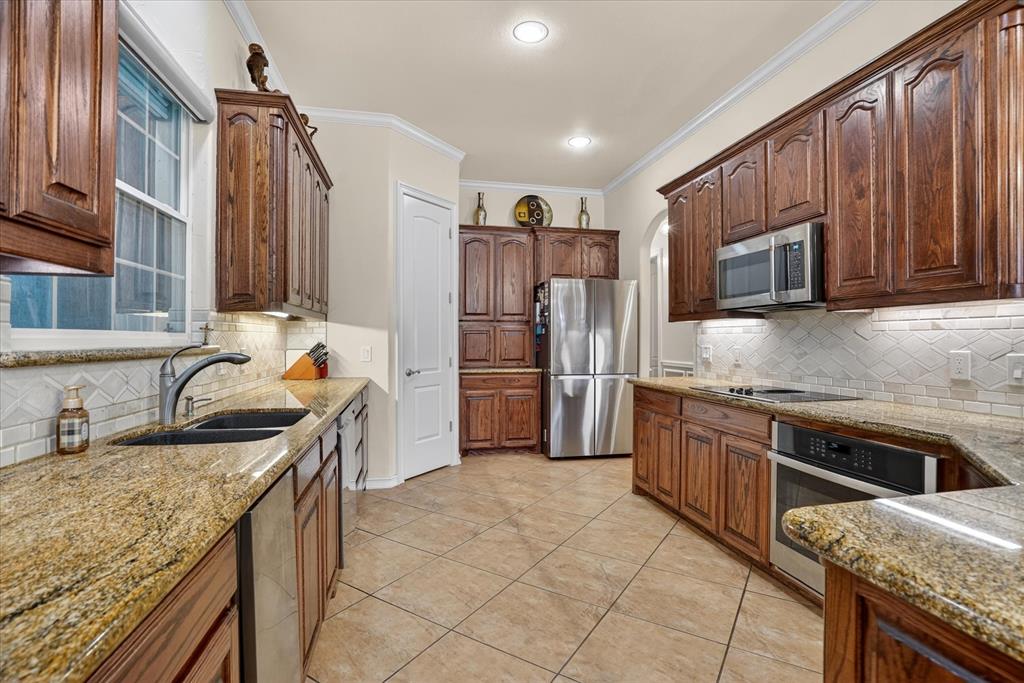 Fox Lane Xing - Residential