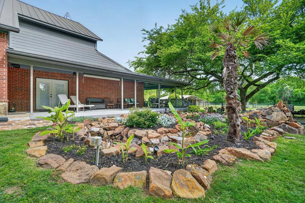 Fox Lane Xing - Residential