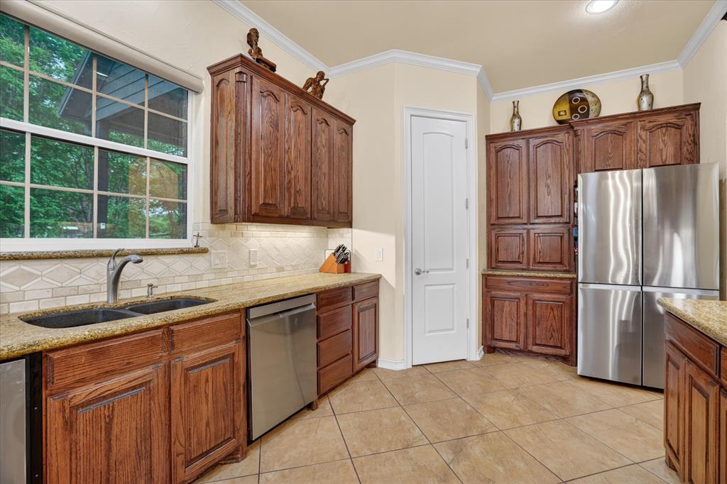 Fox Lane Xing - Residential