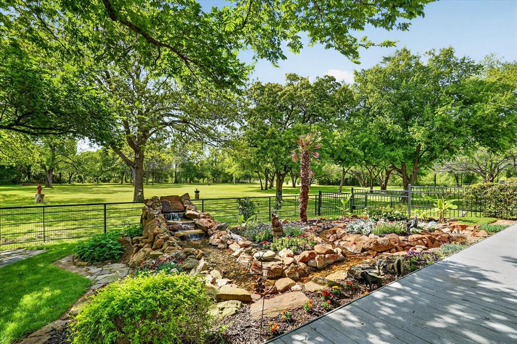 Fox Lane Xing - Residential