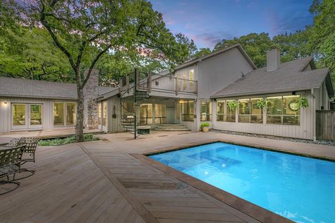 1504 Riverview Drive Arlington TX 76012