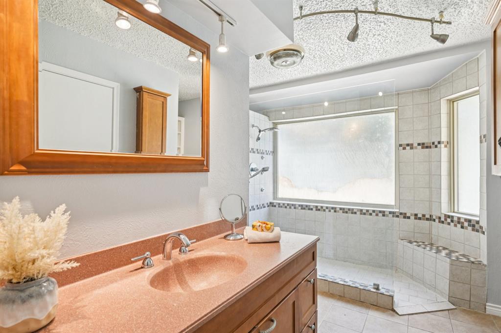 Creek Wood Estates - Residential