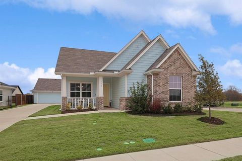 A home in Burleson