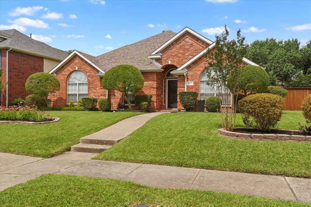 2811 Ashbury Drive