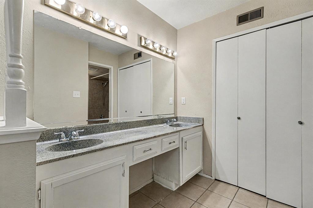 Park Square Rev - Residential Lease