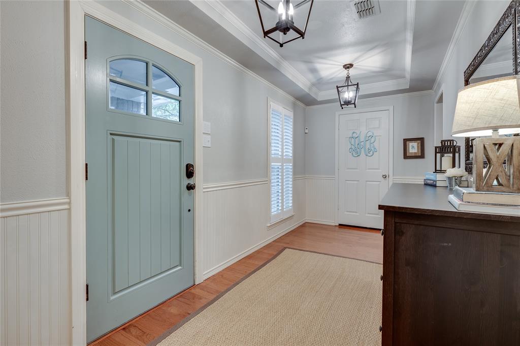 1127 Stratford Drive