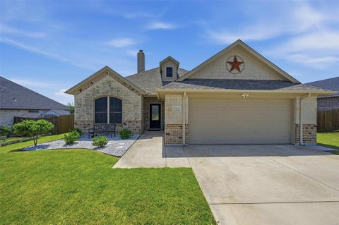 Photo of 714 Mary Lee Lane, Collinsville, TX 76233 (MLS # 21260254)