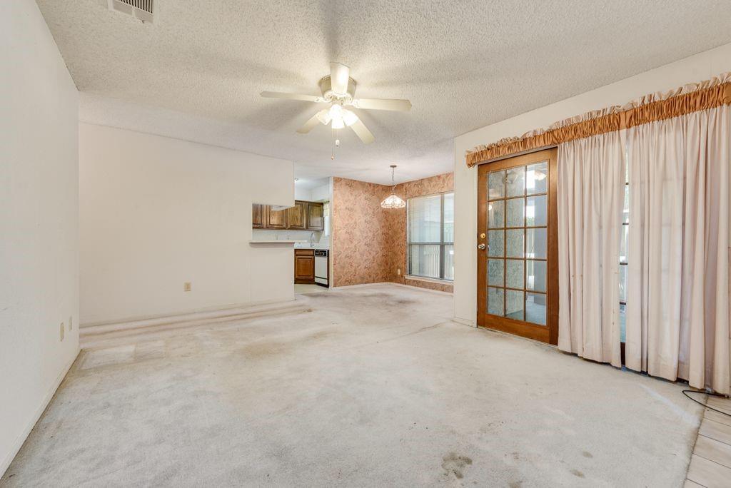 2014 Willoughby Lane 4612
