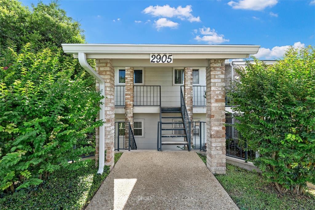 2905 Lake Shore Drive 204