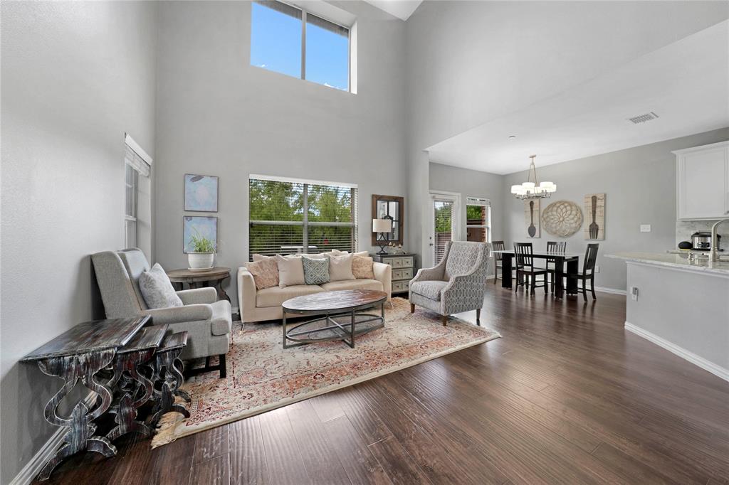 3421 Paisano Trail