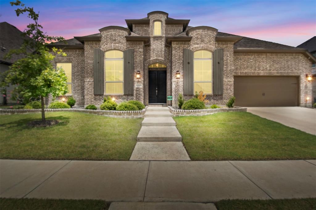 1112 Diamond Leaf Road