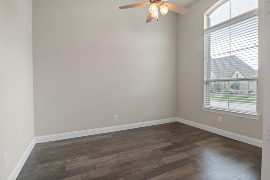 1112 Diamond Leaf Road