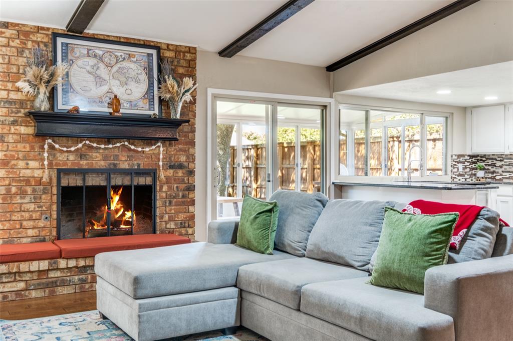 8511 Londonderry Lane