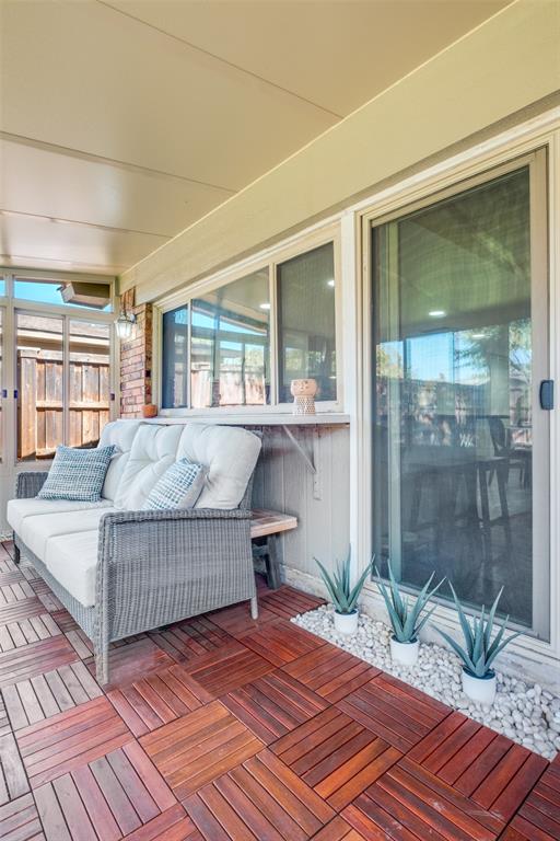 8511 Londonderry Lane