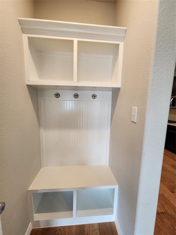 Valencia On The Lake - Residential