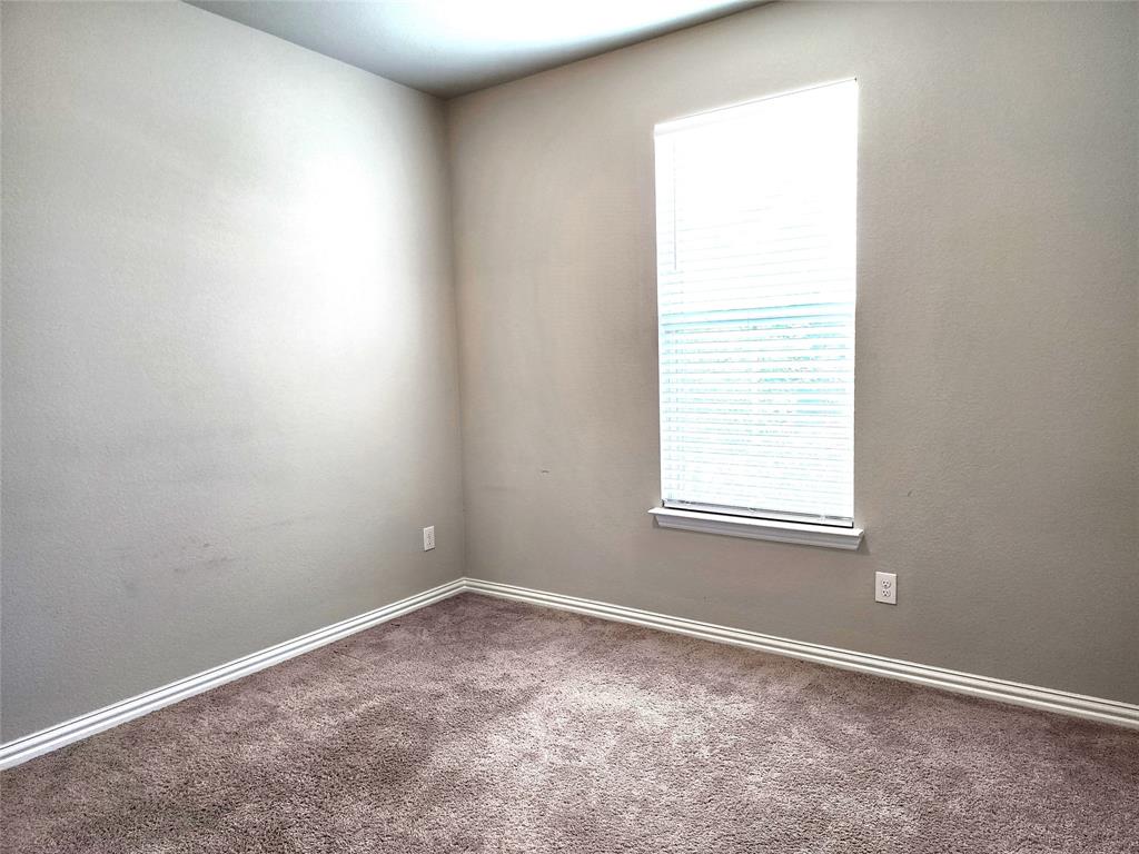 Valencia On The Lake - Residential