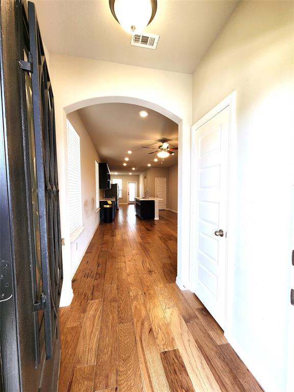 Valencia On The Lake - Residential