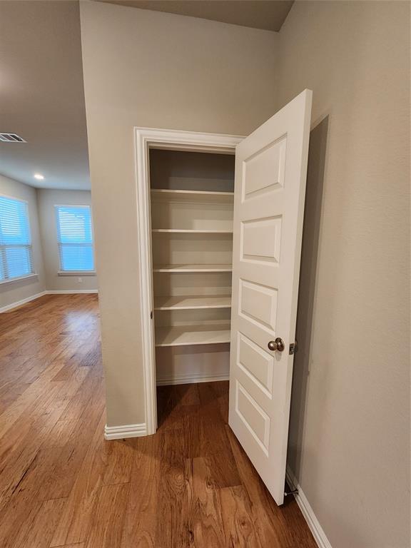 Valencia On The Lake - Residential